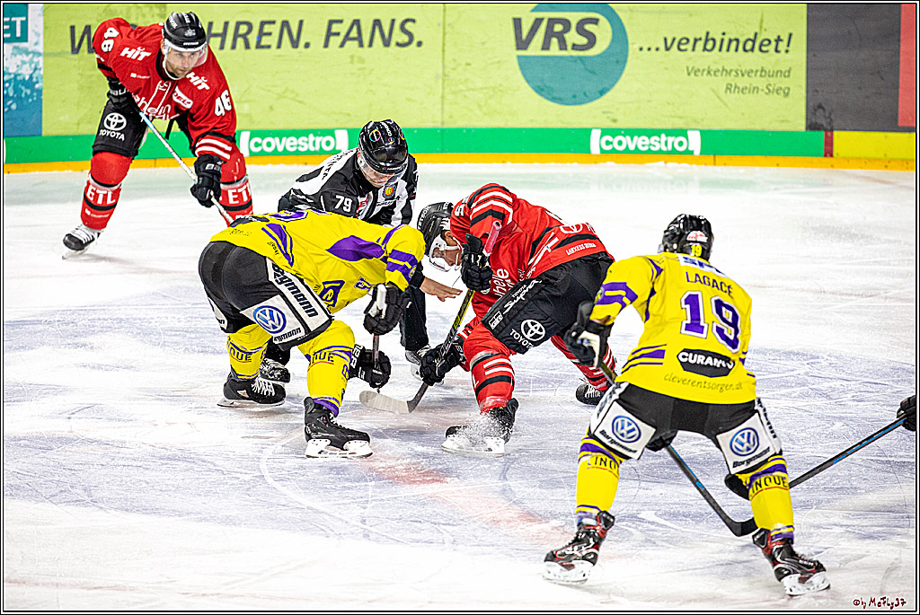 DEL;  Koelner Haie - Krefeld Pinguine; Koeln, 06.01.2020